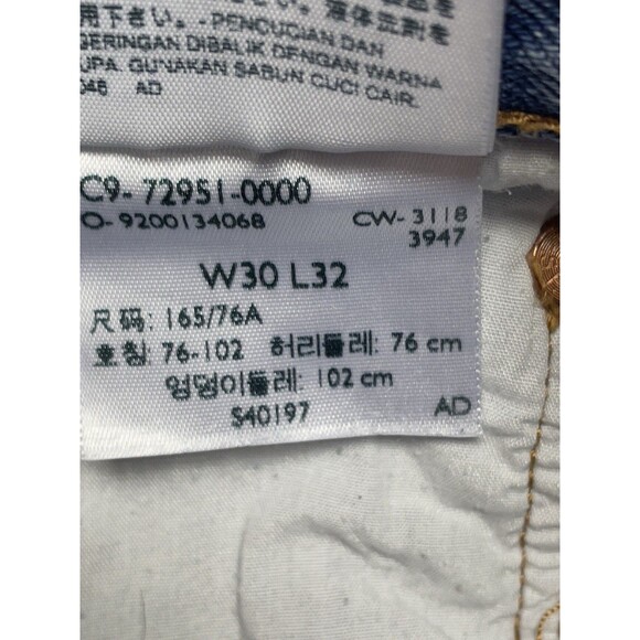 Levi's Premium Ribcage Split Flare Women's Size 30 Buttonfly High-Rise Jeans - Picture 11 of 16